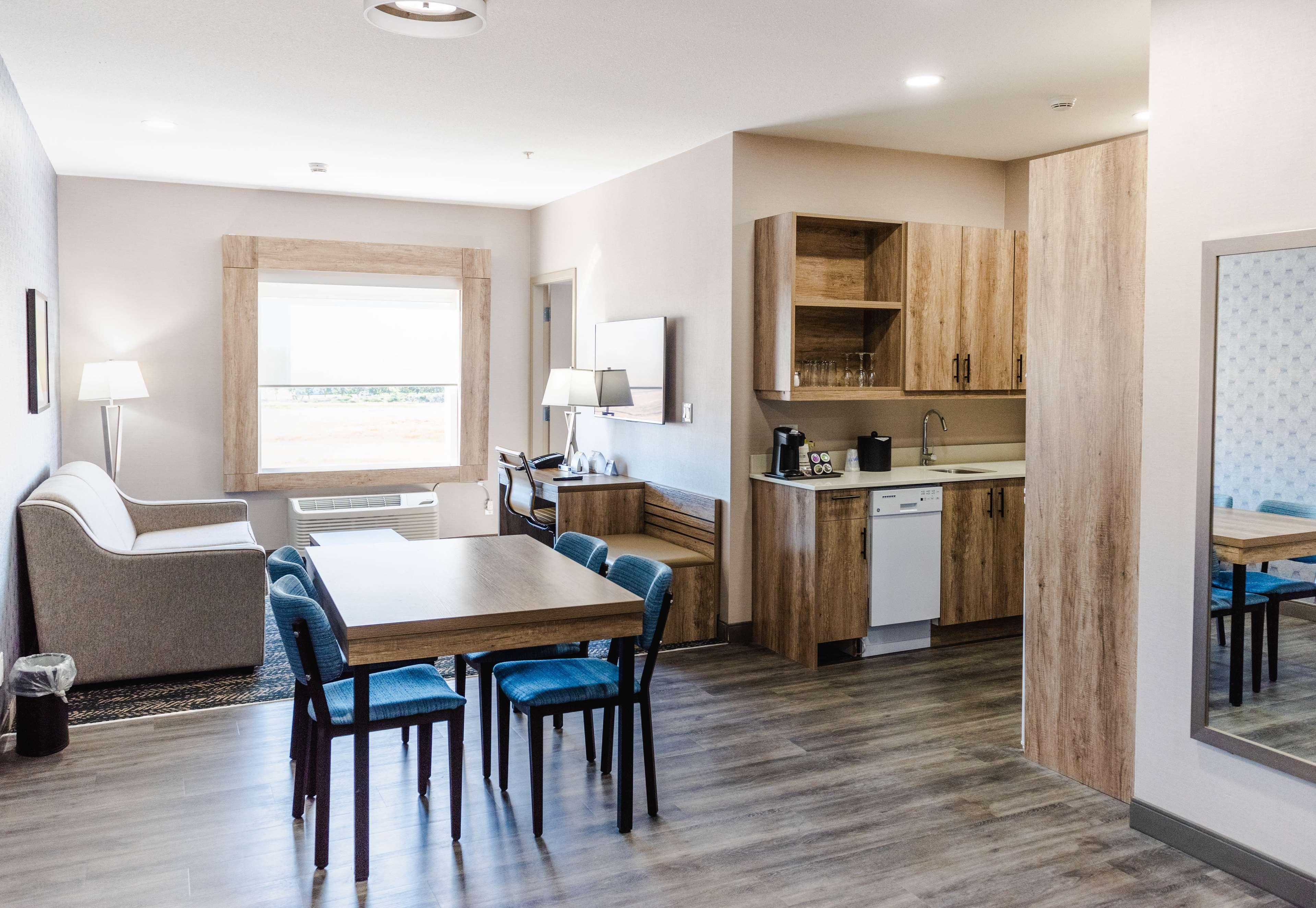Best Western Premier Executive Residency Medicine Hat Extérieur photo