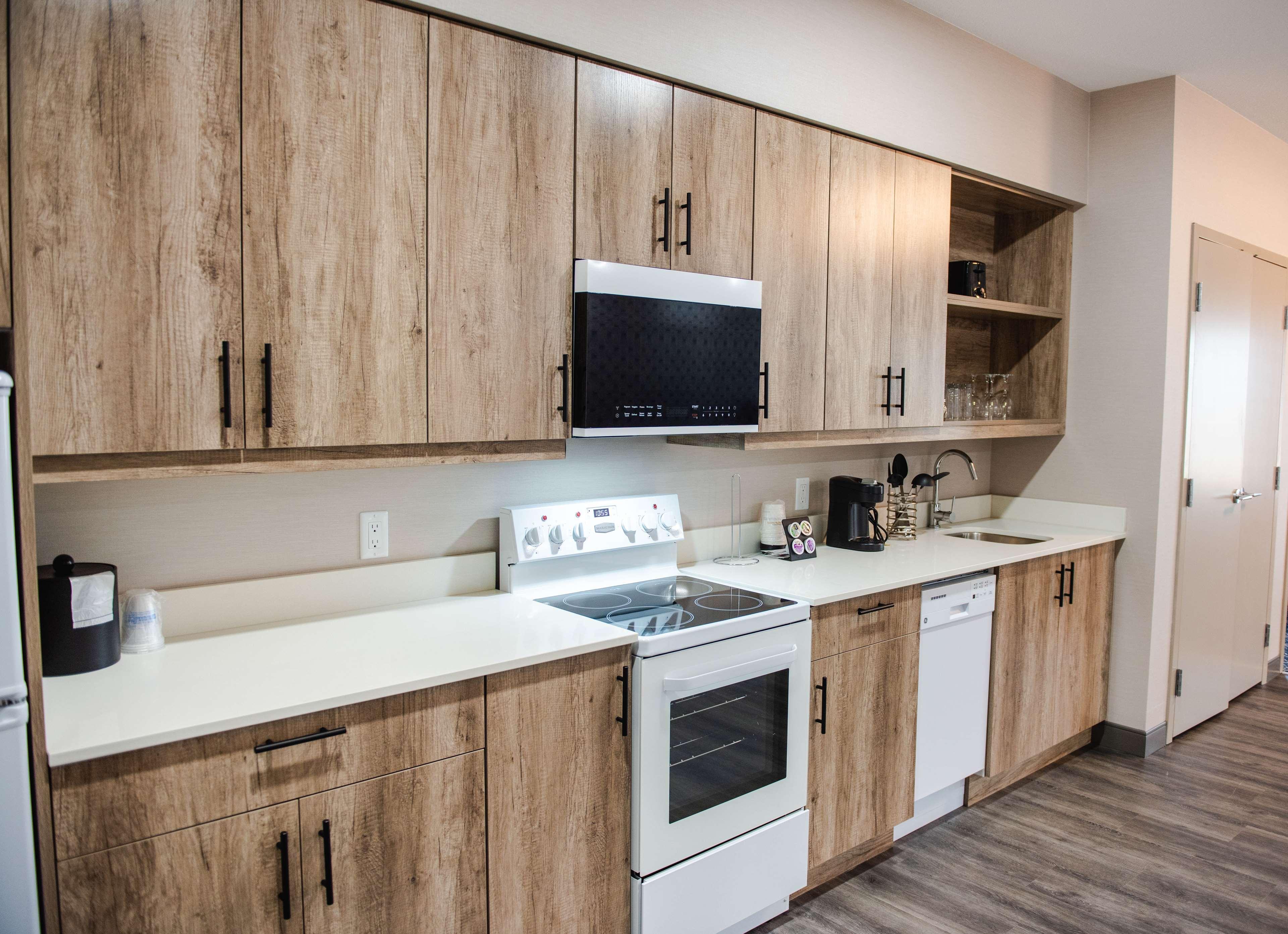 Best Western Premier Executive Residency Medicine Hat Extérieur photo