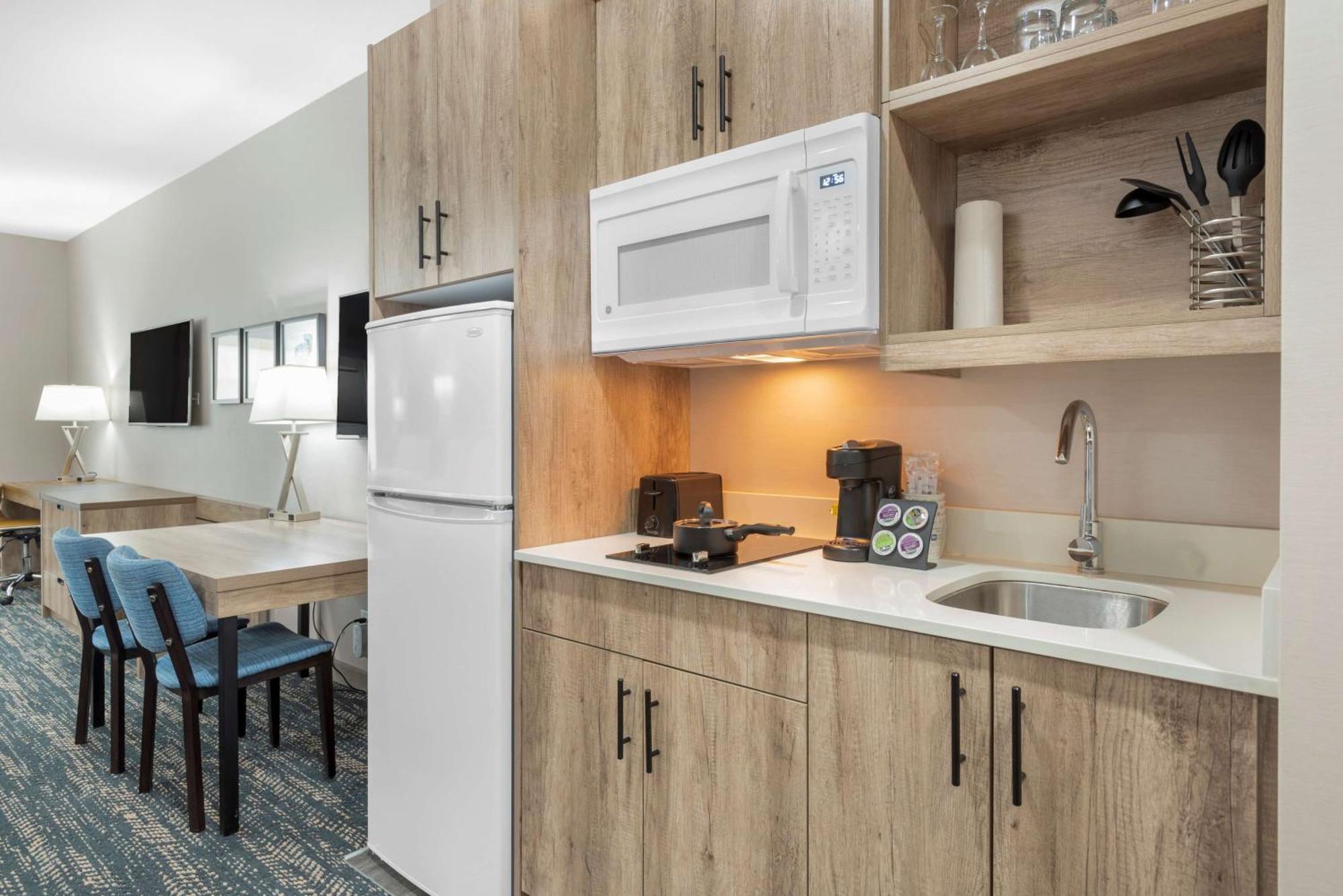 Best Western Premier Executive Residency Medicine Hat Extérieur photo